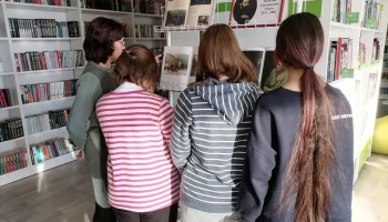 Выставка-репродукция  &laquo;Жизненная правда кистью художника&raquo;.