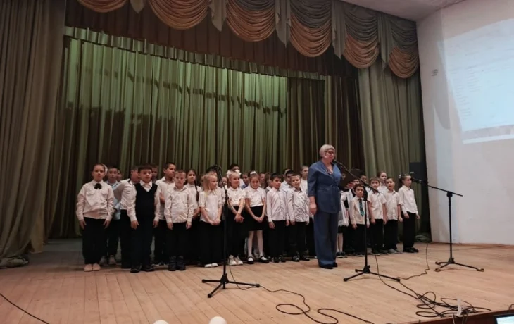 Я не знаю семьи такой, где не памятен был бы герой Я не знаю семьи такой, где не памятен был бы герой